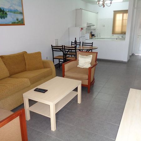 Apartmán Santa Barbara Complex Lemesos Exteriér fotografie